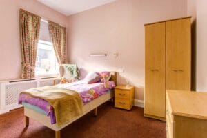 One of our cosy bedrooms at Kendal House