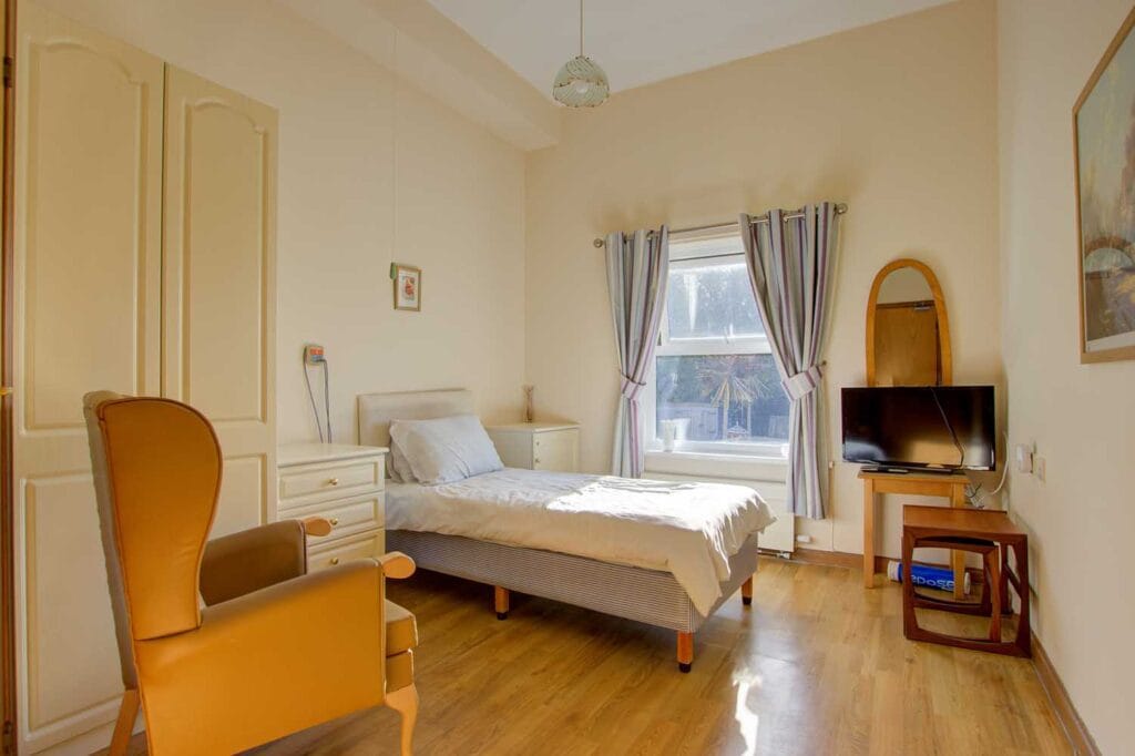A bedroom at Melbury House